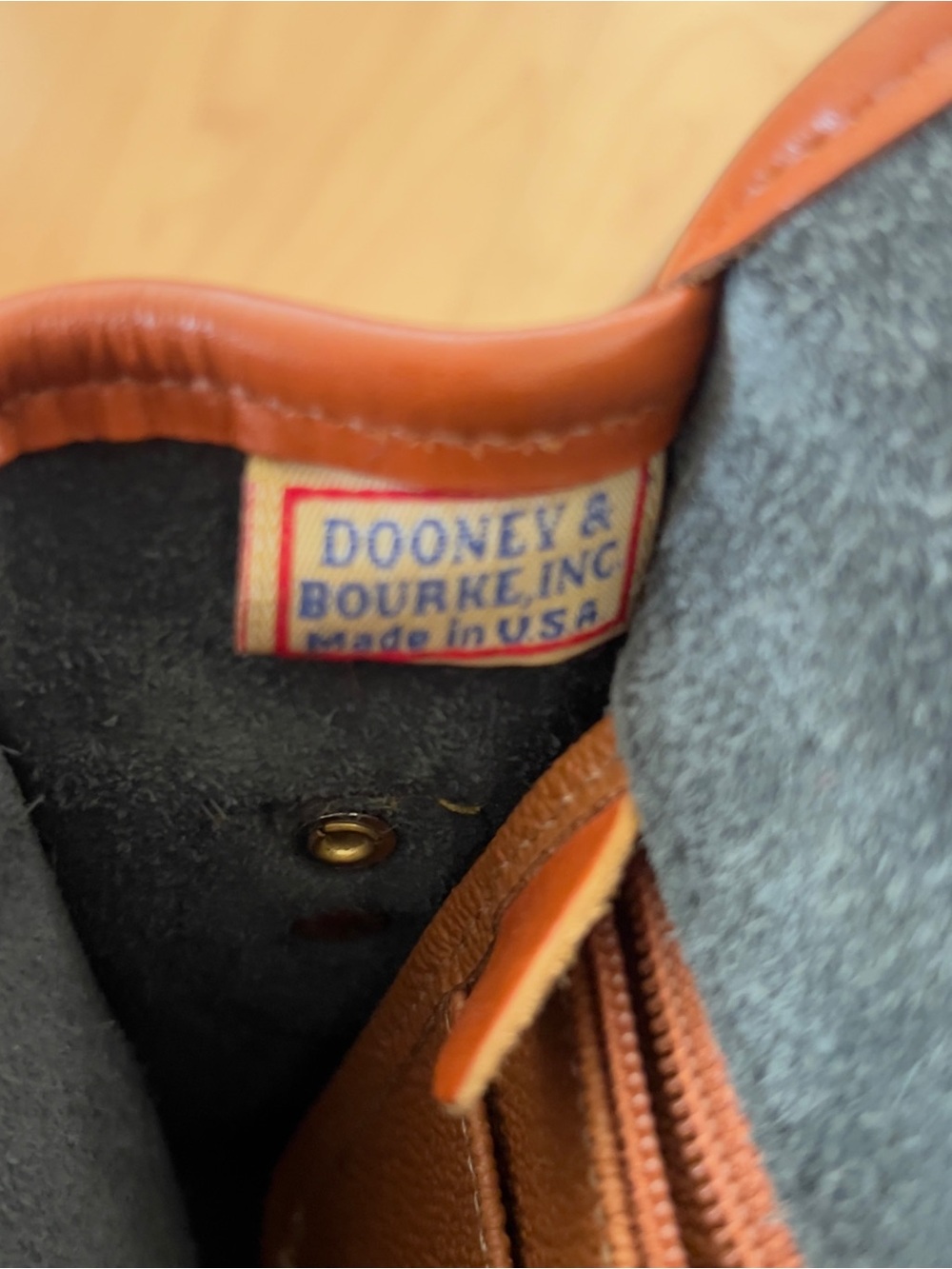 Vintage Dooney and Bourke Equestrian Leather Crossbody Bag - Picture 5 of 7